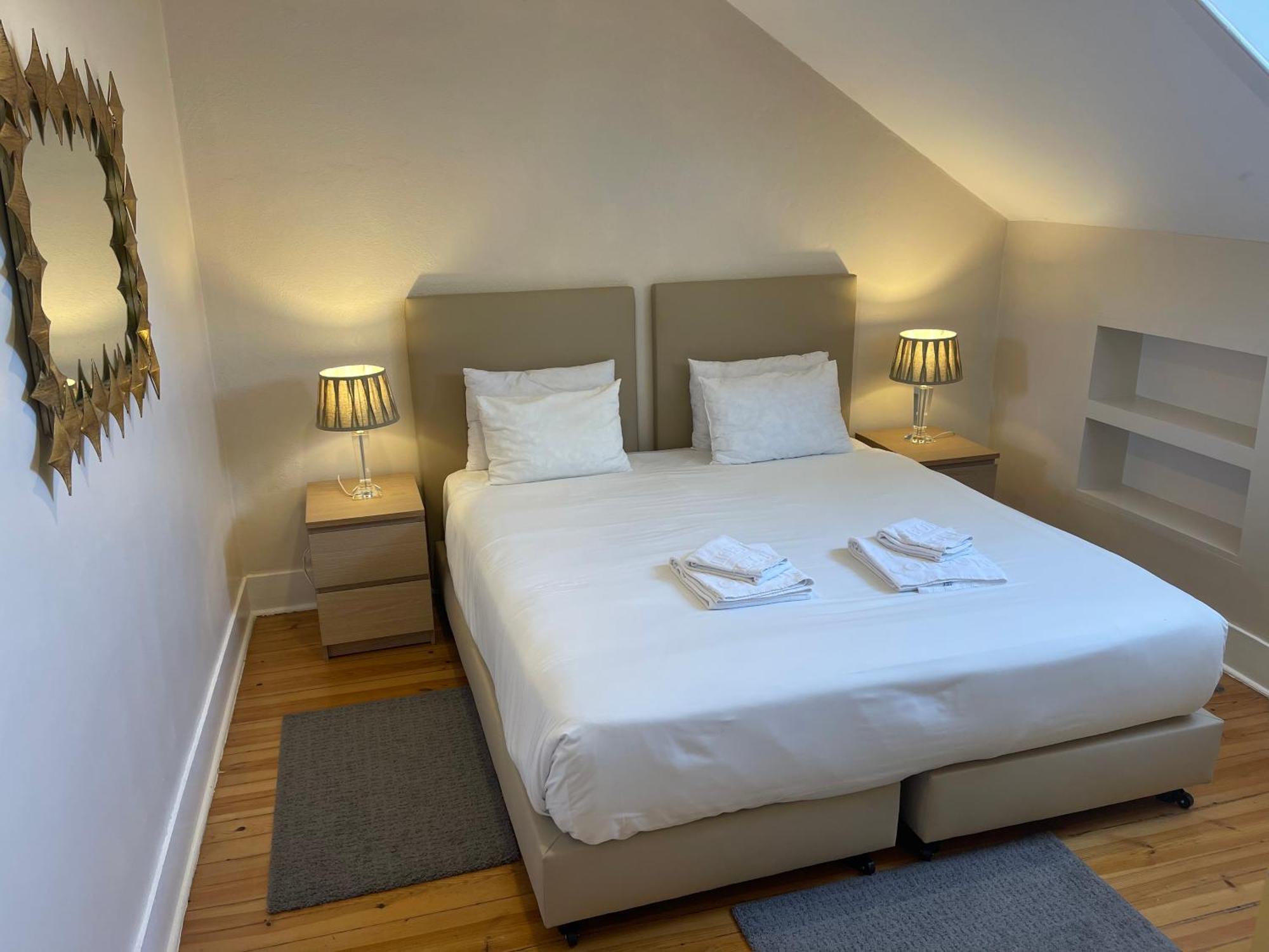 Beautiful Apartment Bairro Alto - River View Lisbon Exterior photo